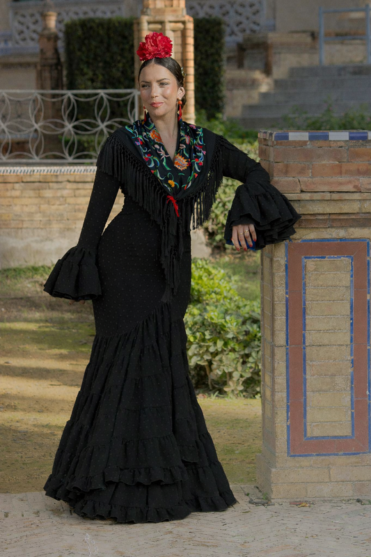 Modelo Clavel Negro