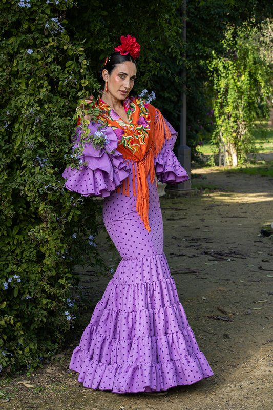 Modelo Canastera lila/morado