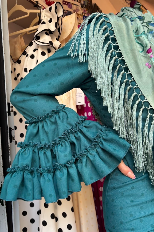 Modelo Abril Verde petróleo